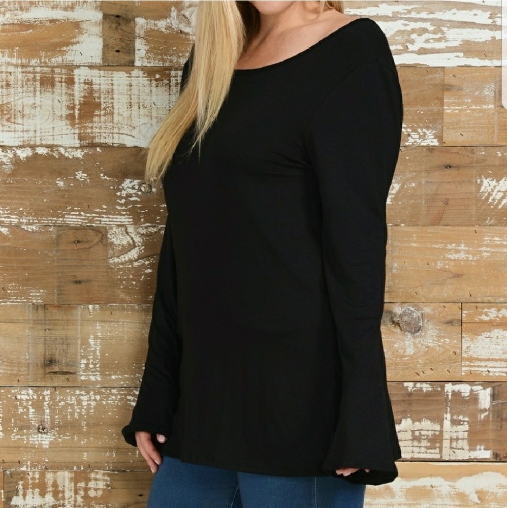 🛍NEW ARRIVAL! Plus size open back tunic